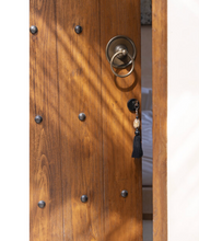 Load image into Gallery viewer, Gili Keychain
