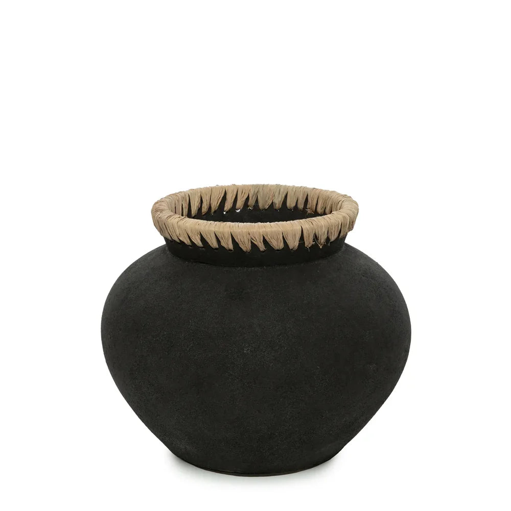 The Vera Vase - Black Natural - M
