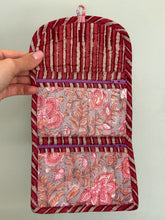 Load image into Gallery viewer, Blockprint Wallet - Pink &amp; Grey Floral
