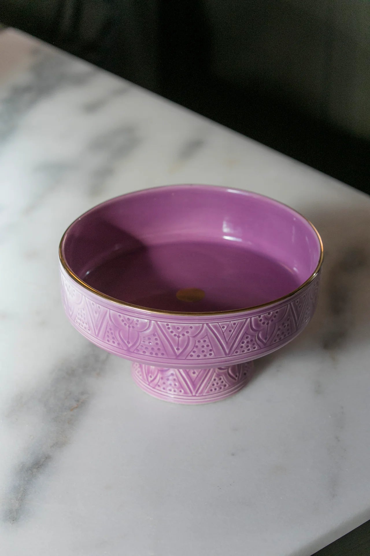 Empreinte Violet Pedestal Serving Dish