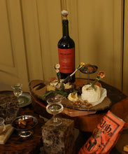 Load image into Gallery viewer, Seashell Bottle Stopper
