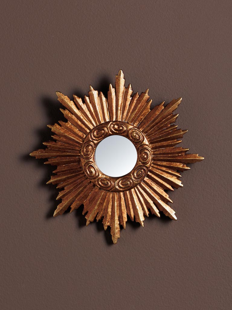Solis Mirror