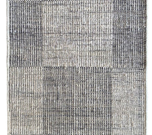 Load image into Gallery viewer, Ashford Check Rug
