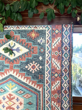 Load image into Gallery viewer, Indian Prim Rug 150x240cm
