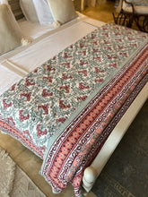 Load image into Gallery viewer, Dusty Pink Jaipur Cotton Quilt - Queen
