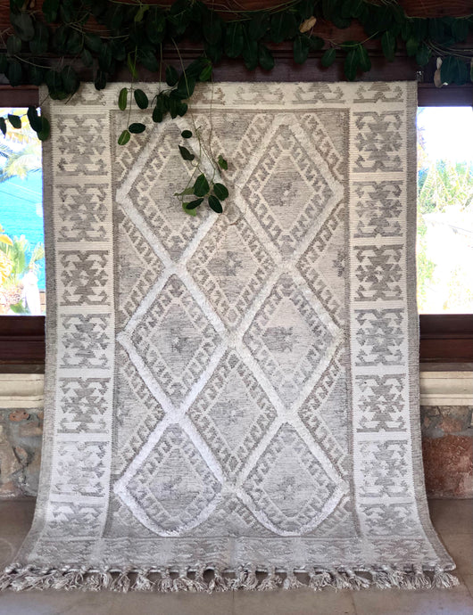 Indian Stone Grey Rug 150x240cm