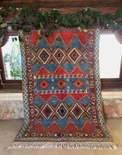 Load image into Gallery viewer, Moroccan Taznakht Rug 150x250cm
