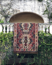 Load image into Gallery viewer, Indian Jaipur Rug 150x240cm
