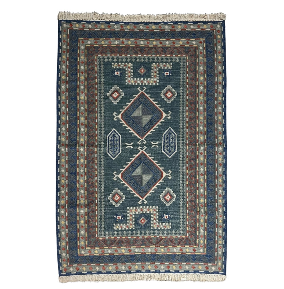 Neela Rug 150x240cm